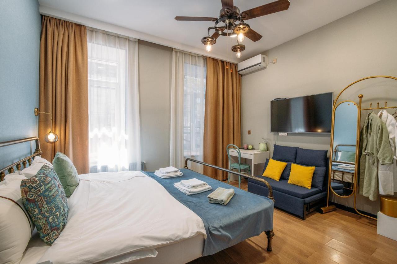 Apart Hotel Console Тбилиси Экстерьер фото