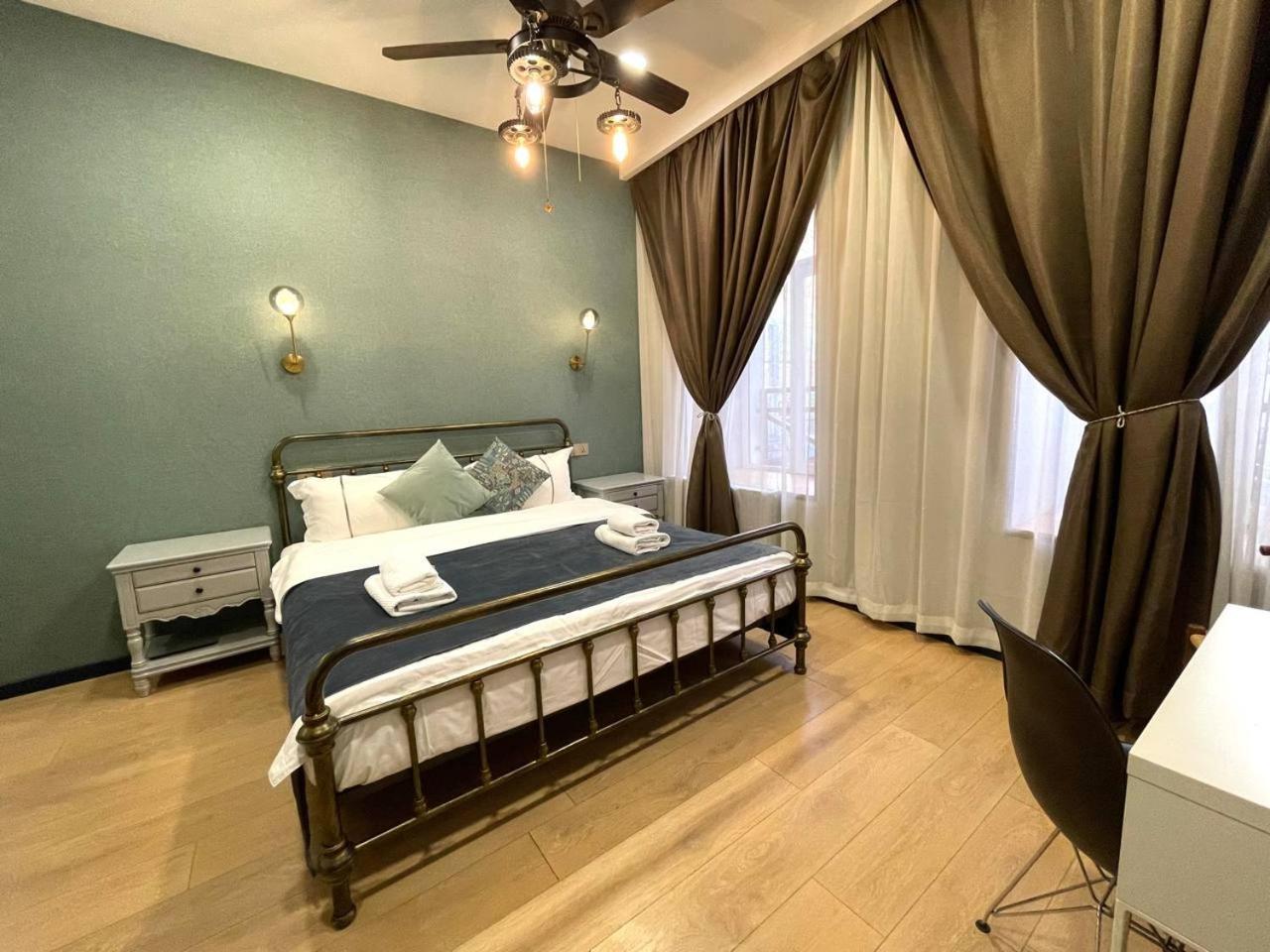 Apart Hotel Console Тбилиси Экстерьер фото