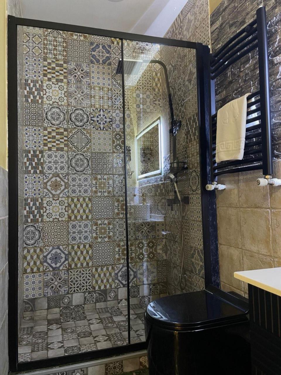Apart Hotel Console Тбилиси Экстерьер фото